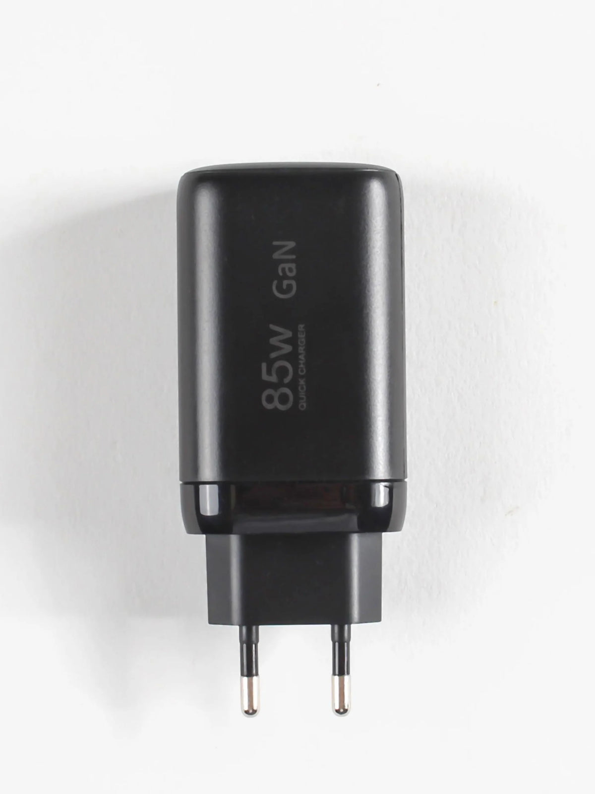 Chargeur Rapide 3 Ports GaN 85W – Compatible Ordinateurs Portables, Téléphones et Consoles de Jeux